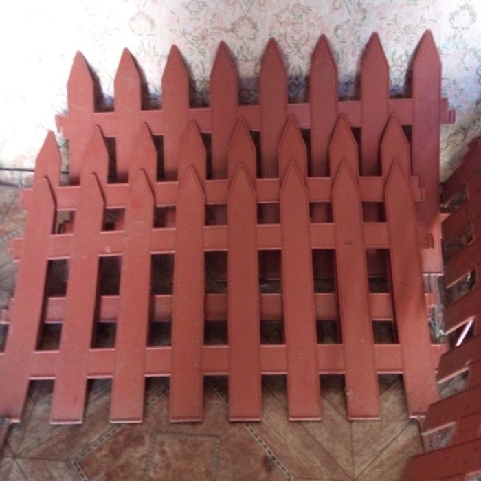 Декоративний паркан огорожа