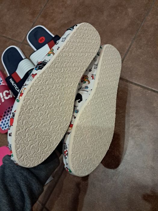 Tom's жіночі мокасіни роз. 9.5