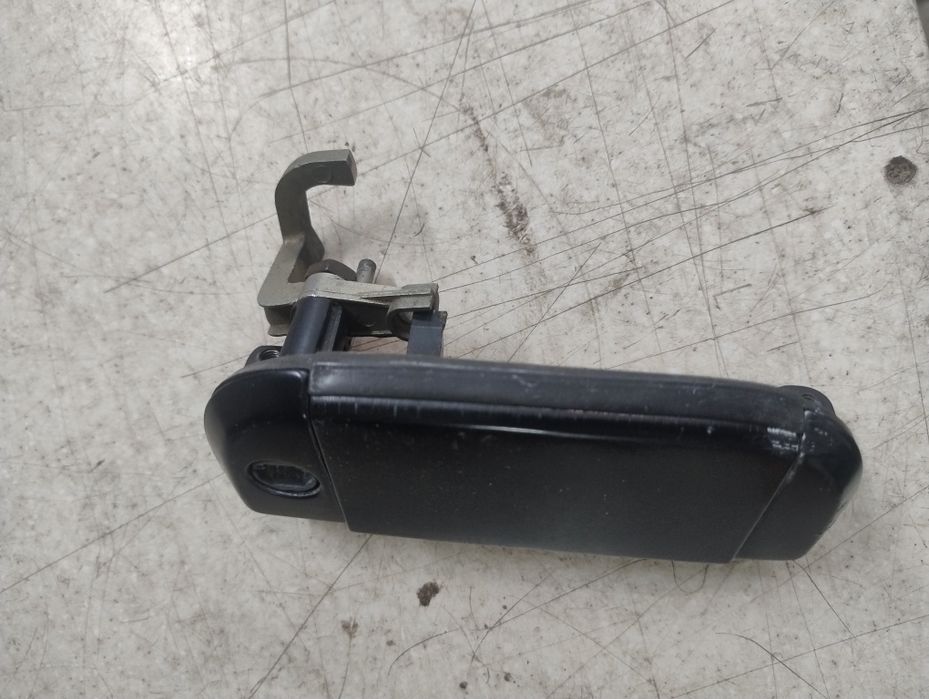 Продам праву ручку Фольксваген т4