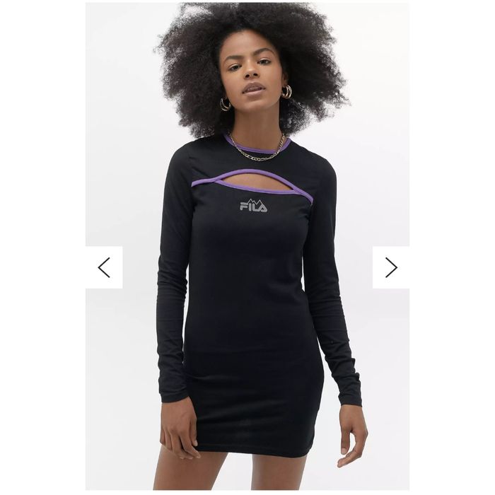 трикотажна сукня FILA з вирізом