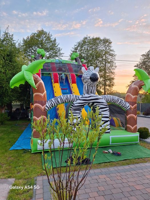 Dmuchańce Zjeżdżalnia Zamek wynajem 
Zamek wynajem namioty bankietowe