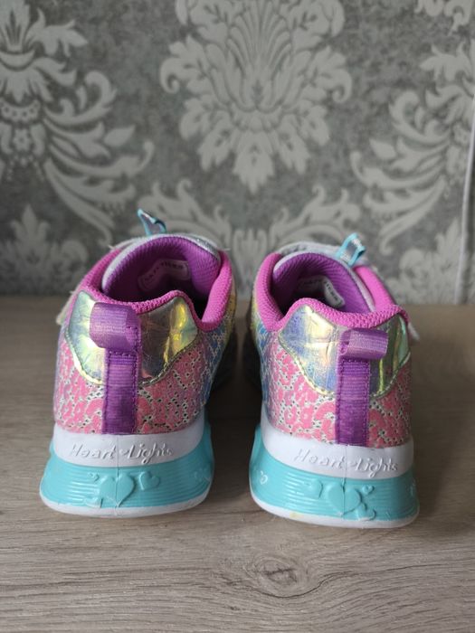 Кросівки фірми Skechers розмір 33,5 (21 см по устілці)