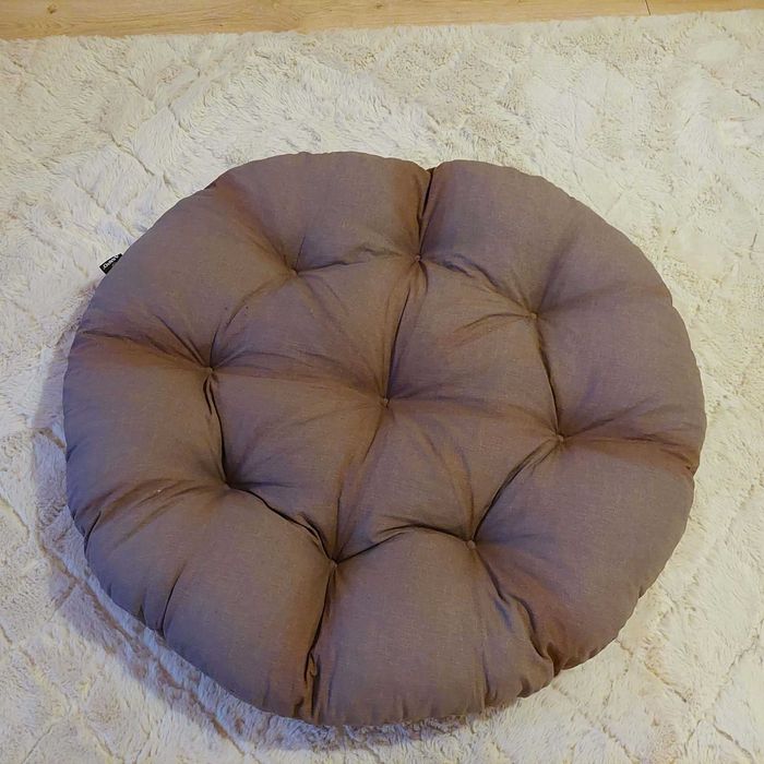 Fotel rattanowy z grubą poduszką – średnica 80 cm