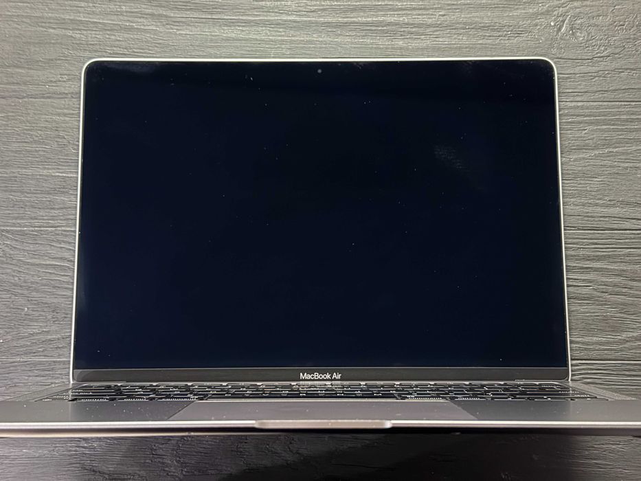 MacBook Air M1 2020 Дисплей, батарея, топкейс, клавиатура запчасти