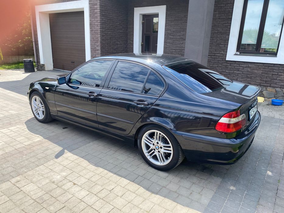 Автомобіль BMW 3 e46