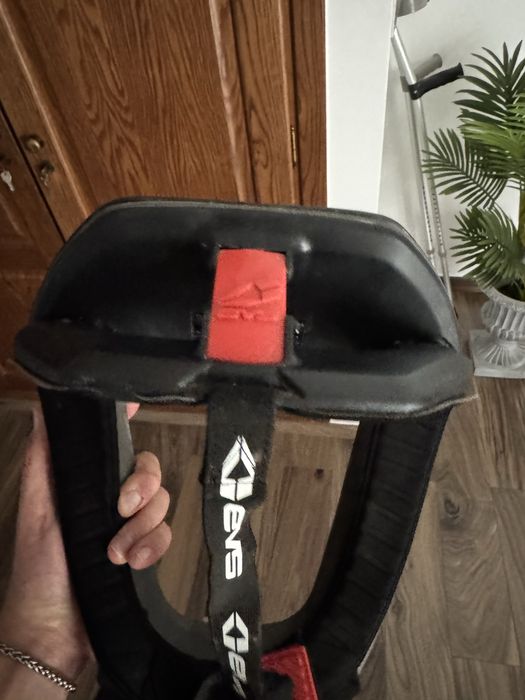 Cervical EVS R4 em bom estado