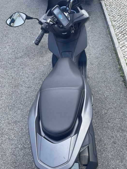 Honda pcx poucos kms