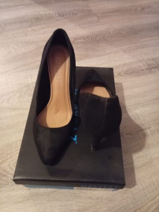 Sapatos salto alto preto 36