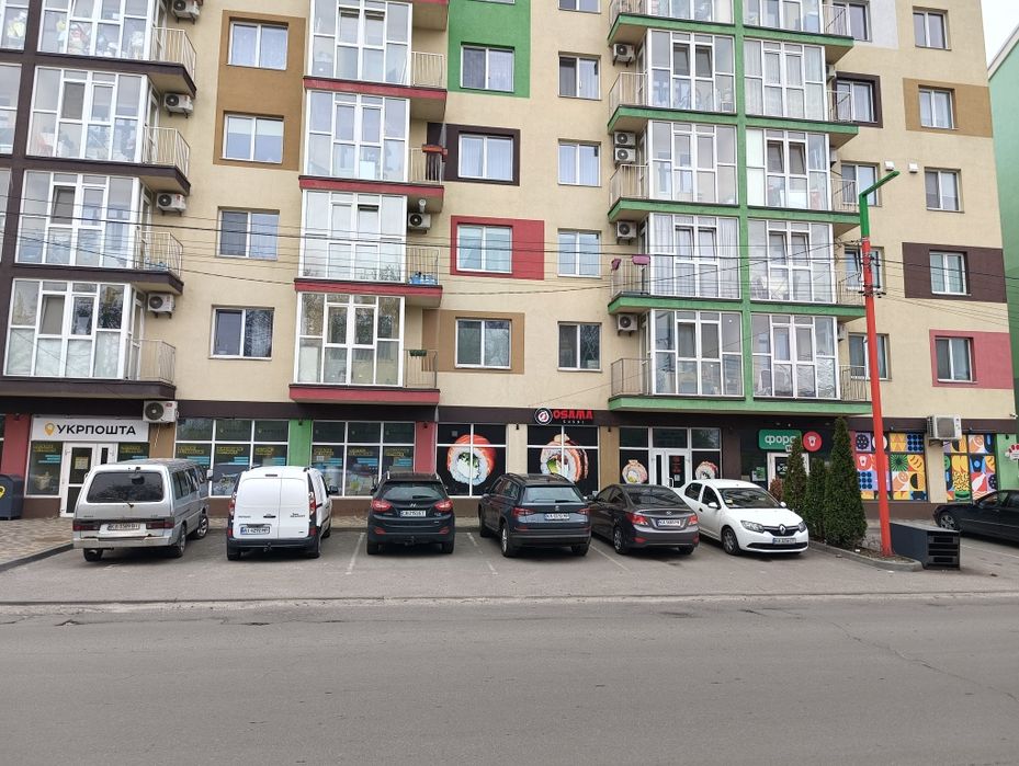 Без-%.Косметолог-Салон-Авто Магазин-Квіти-Зоо(40м.кв) Колоса Сергія,3