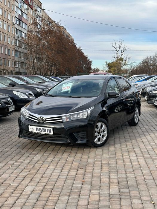 Продам Toyota Corolla 2015 рік можлива розстрочка,кредит,обмін!