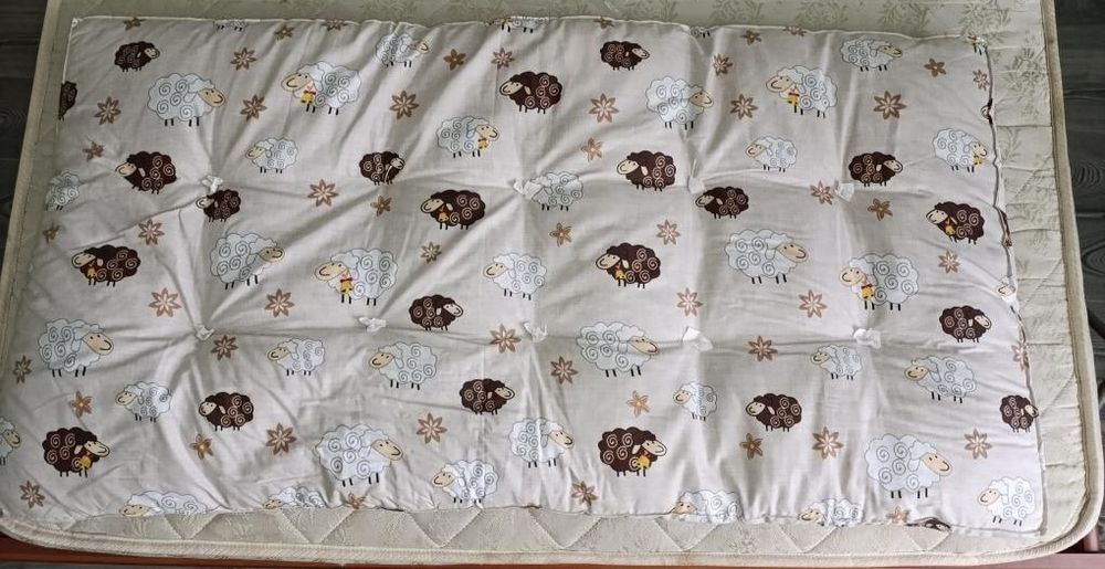 Матрац дитячий для кроватки.