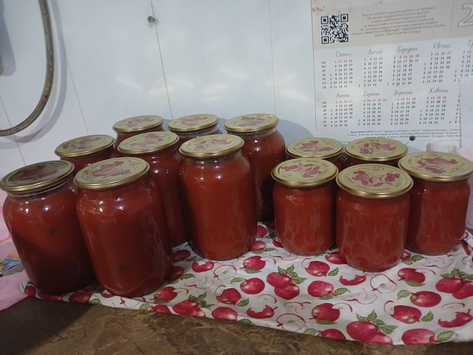 Соус домашній, тільки що з плити