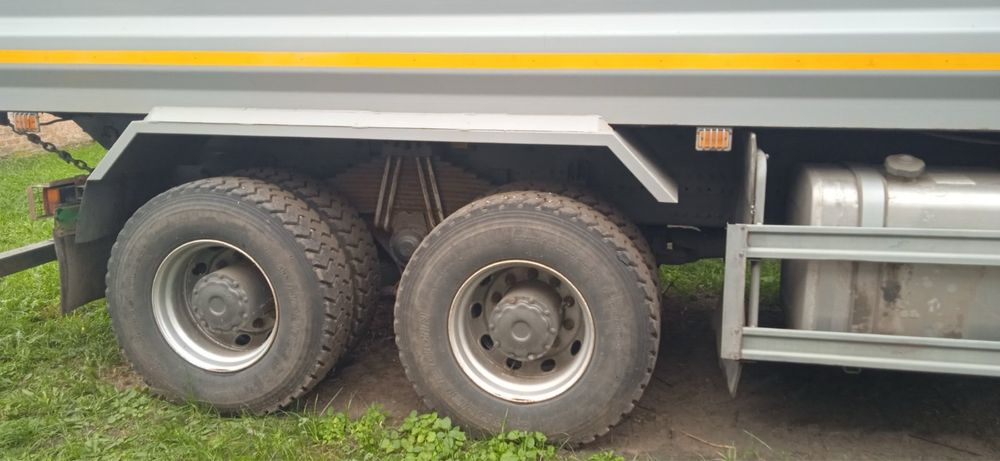 Продам самосвал Sitrak