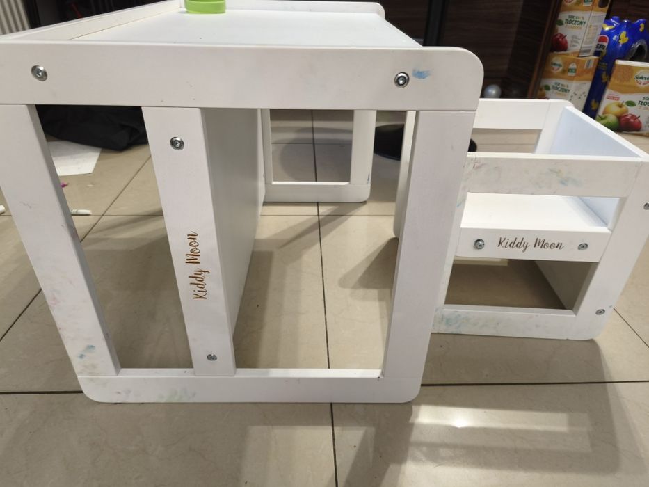 Stolik z krzesełkiem Kiddy Moon.