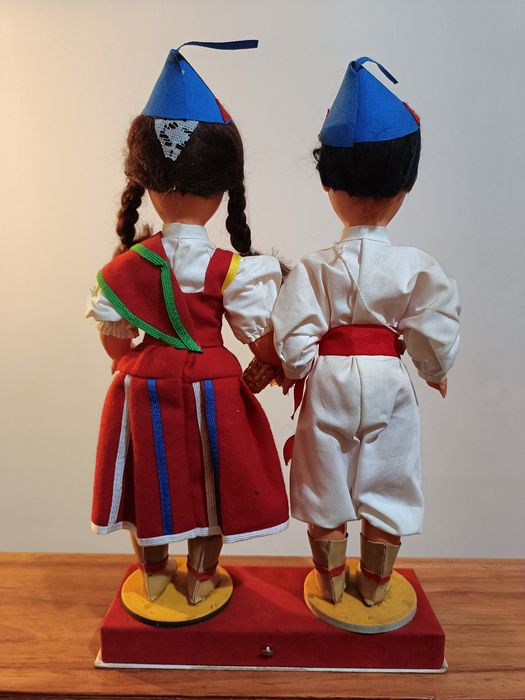 Casal de bonecos da Madeira antigos