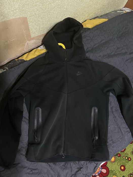 nike tech fleece кофта черная