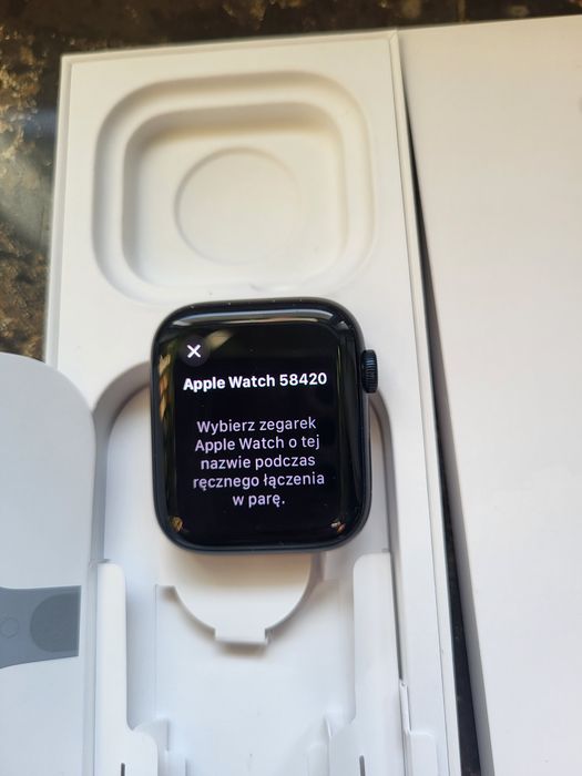 Apple Watch SE 44mm kolor północy