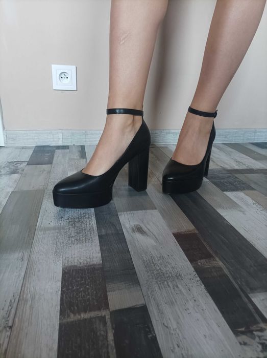 Buty na korku młodzieżowy