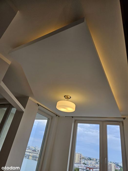 Jasne 2-pokojowe mieszkanie, loggia. Blisko planowanego metra-14piętro