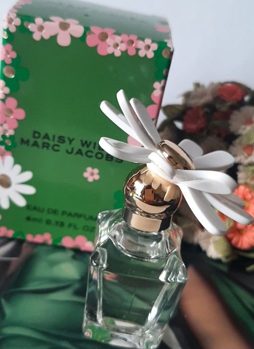 Marc Jacobs Daisy Wild edp 4 ml, miniatura