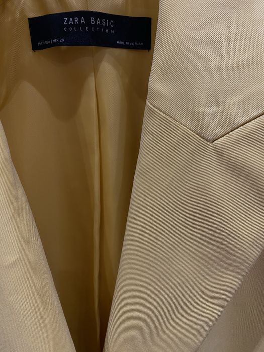 Блейзер жовтий Zara S
