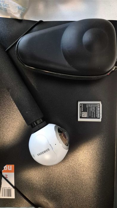 Samsung gear 360 com bateria e capas