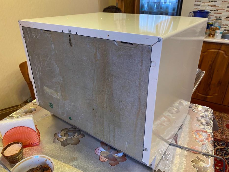 Посудомийна машина BOSCH