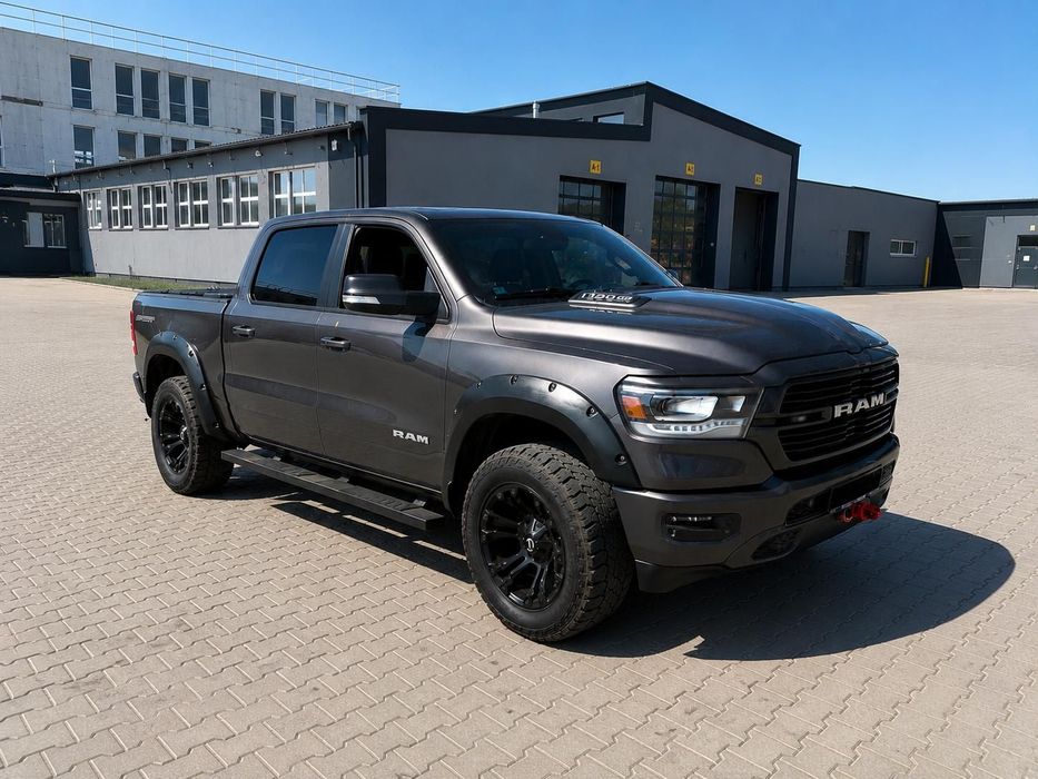 Dodge RAM Dodge Ram 1500 Laramie Sport 5.7 HEMI | 2020 | LPG | 4x4 | Bogate wypo