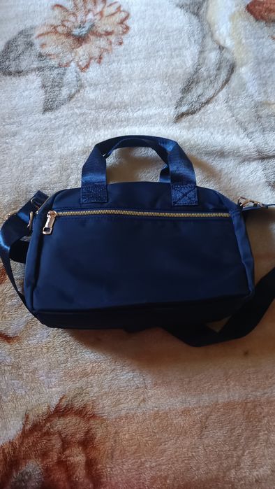 Bolsa com vários compartimentos