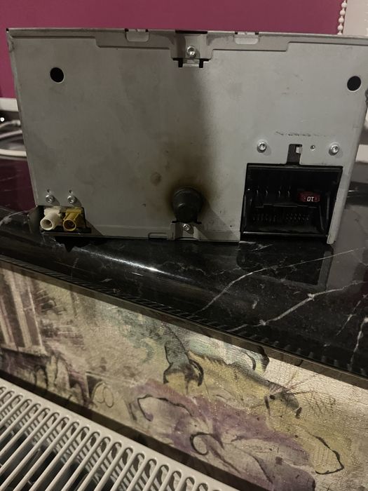 Продам магнітолу Touareg, оригінал