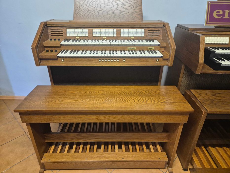 Cyfrowe organy koscielne Content D2227 MIDI