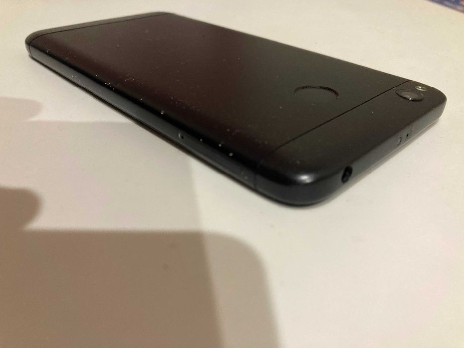 Смартфон Xiaomi 3/32 Android 11