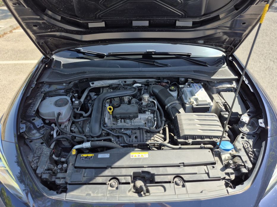 Seat Leon 1.0 Tsi Sportstourer 2022 Automático