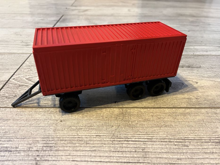 Model kontenera w skali 1:43