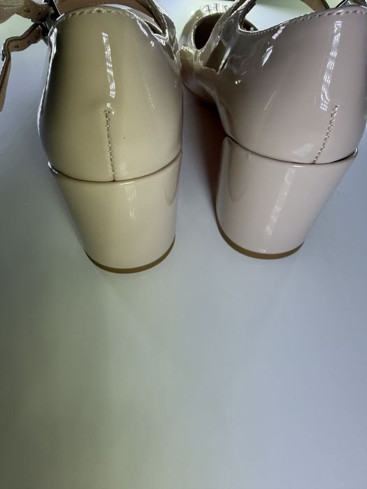 Жіночі туфлі з натуральної шкіри | нові | 37 розмір