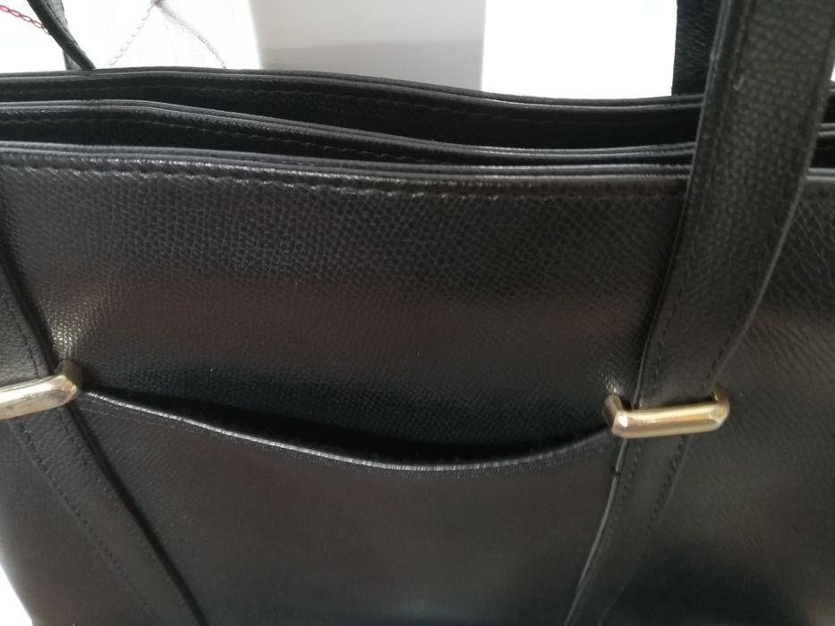 Mala de senhora preta