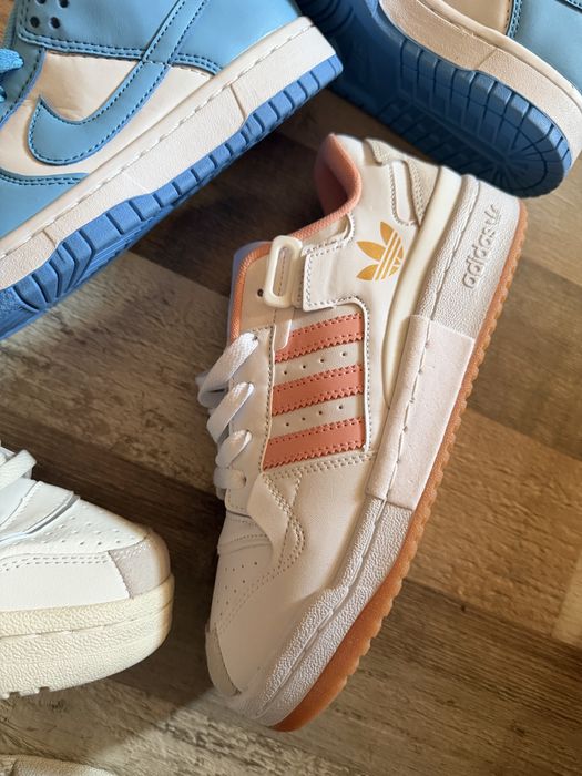 Кроссовки Adidas