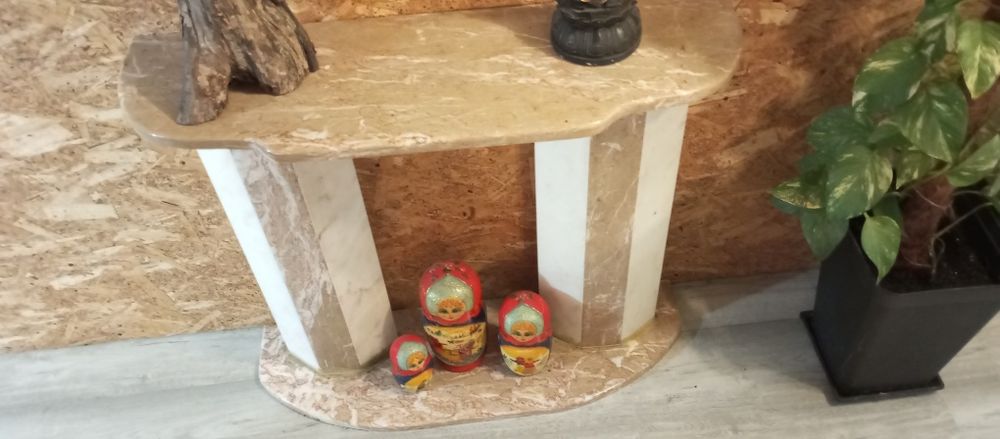 Mesa / aparador mármore