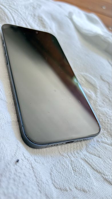 Iphone 15 pro azul