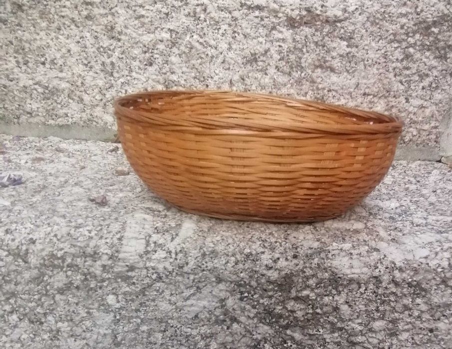 Cesto em Palhinha
