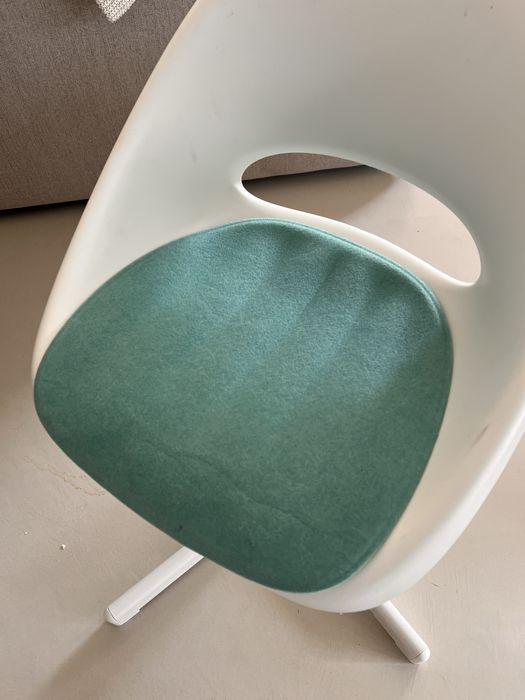 Krzesełko obrotowe biurka Ikea Sibben