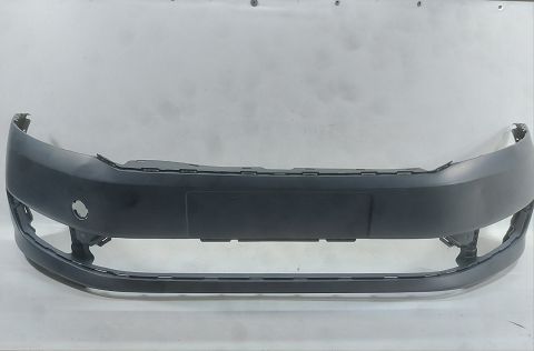 Бампер передній 561-807-217-B-GRU для Volkswagen В7 2010-2014