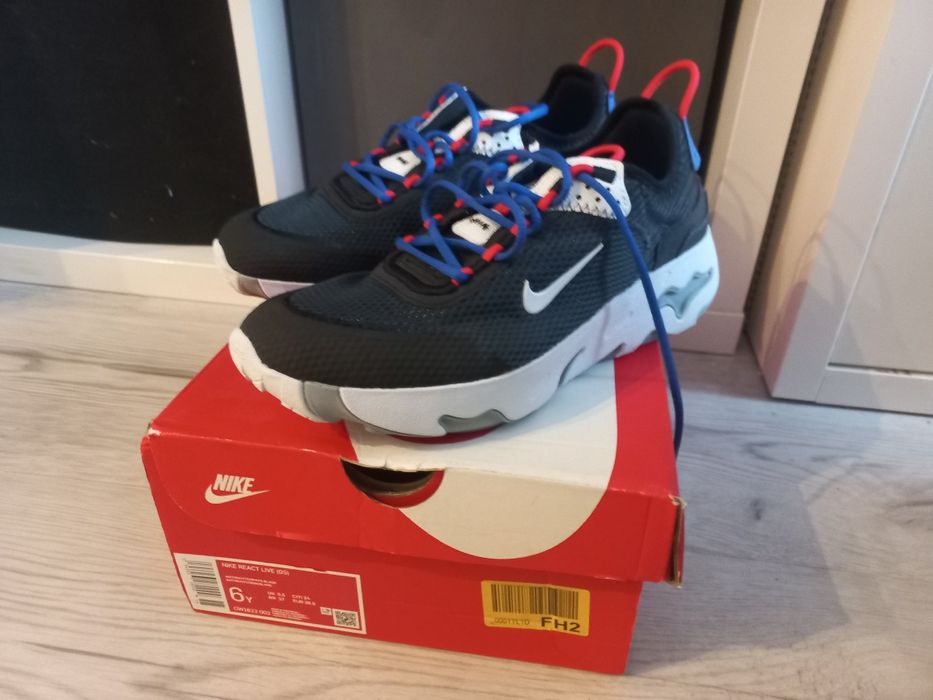 Nike react live (gs)
