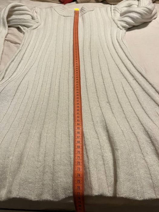 Плаття біле телпе  hm