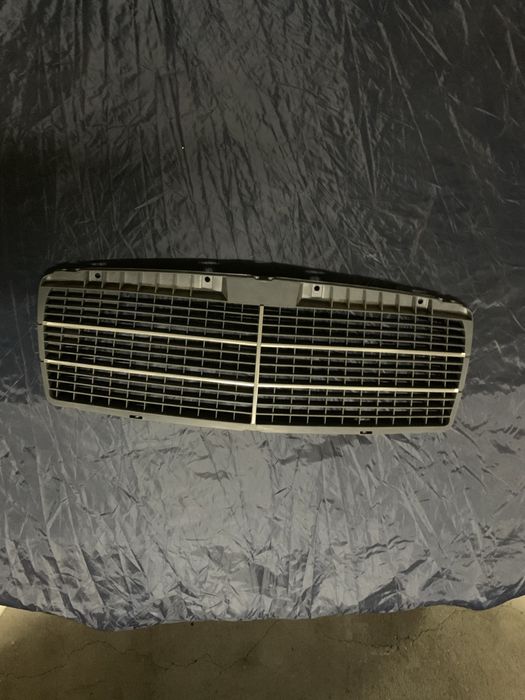Grelha Original Mercedes W210