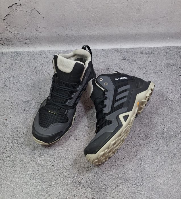 Ботинки Adidas Terrex Gore-Tex трекинговые кроссовки водонепроницаемые