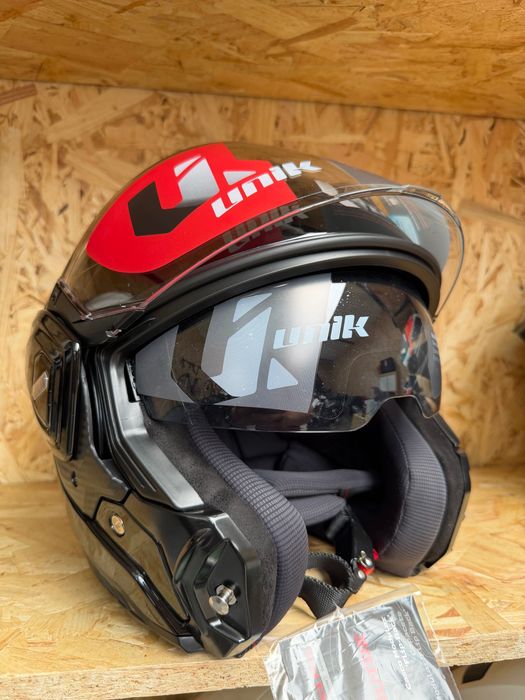 Capacete Unik 180 spectrum preto brilho - novo