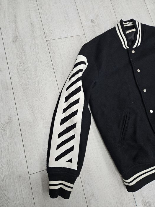 Off White kurtka bomberka