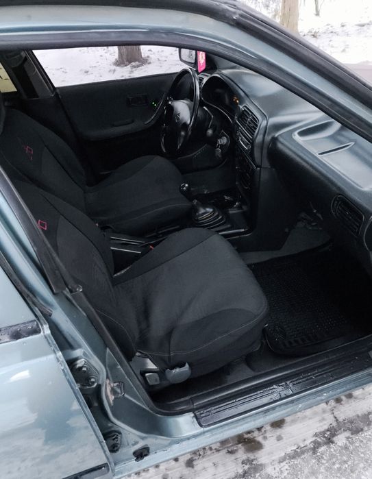 Nissan Sunny 1.4 бензин 1995 року авто в хорошому стані Санні Ніссан