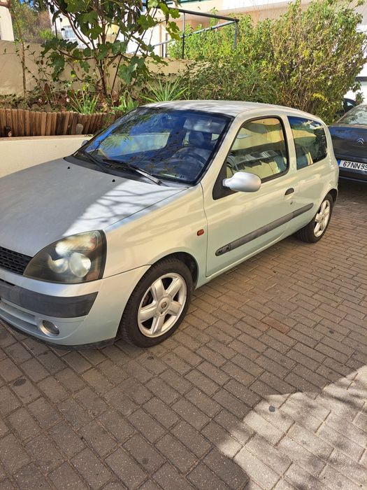 Clio II 1.4 16v Gasolina